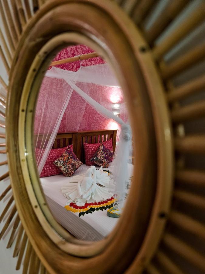 Sri Palms Bed and Breakfast Kosgoda Buitenkant foto