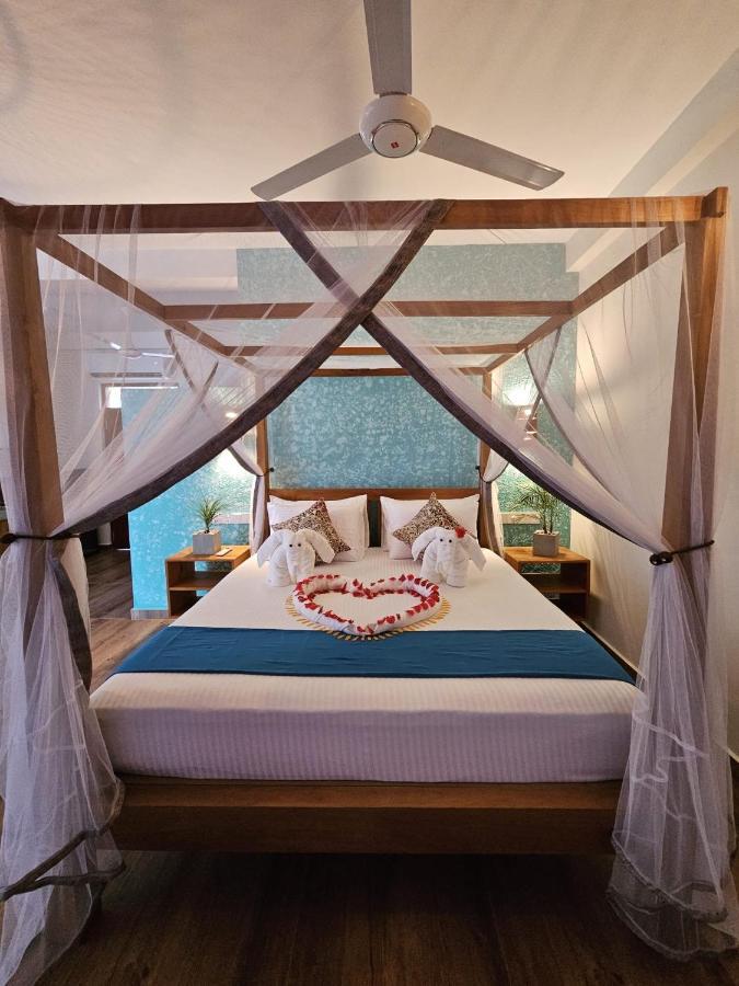 Sri Palms Bed and Breakfast Kosgoda Buitenkant foto