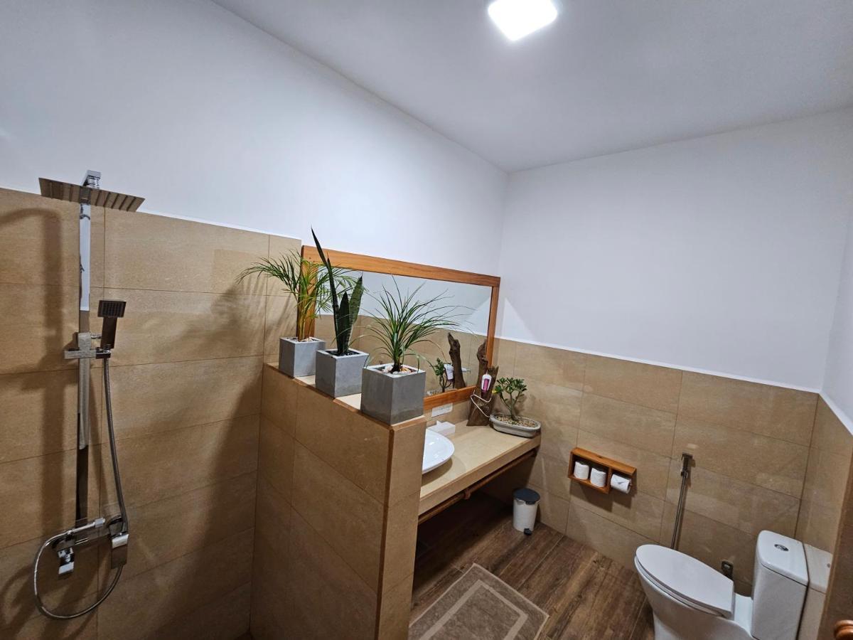 Sri Palms Bed and Breakfast Kosgoda Buitenkant foto