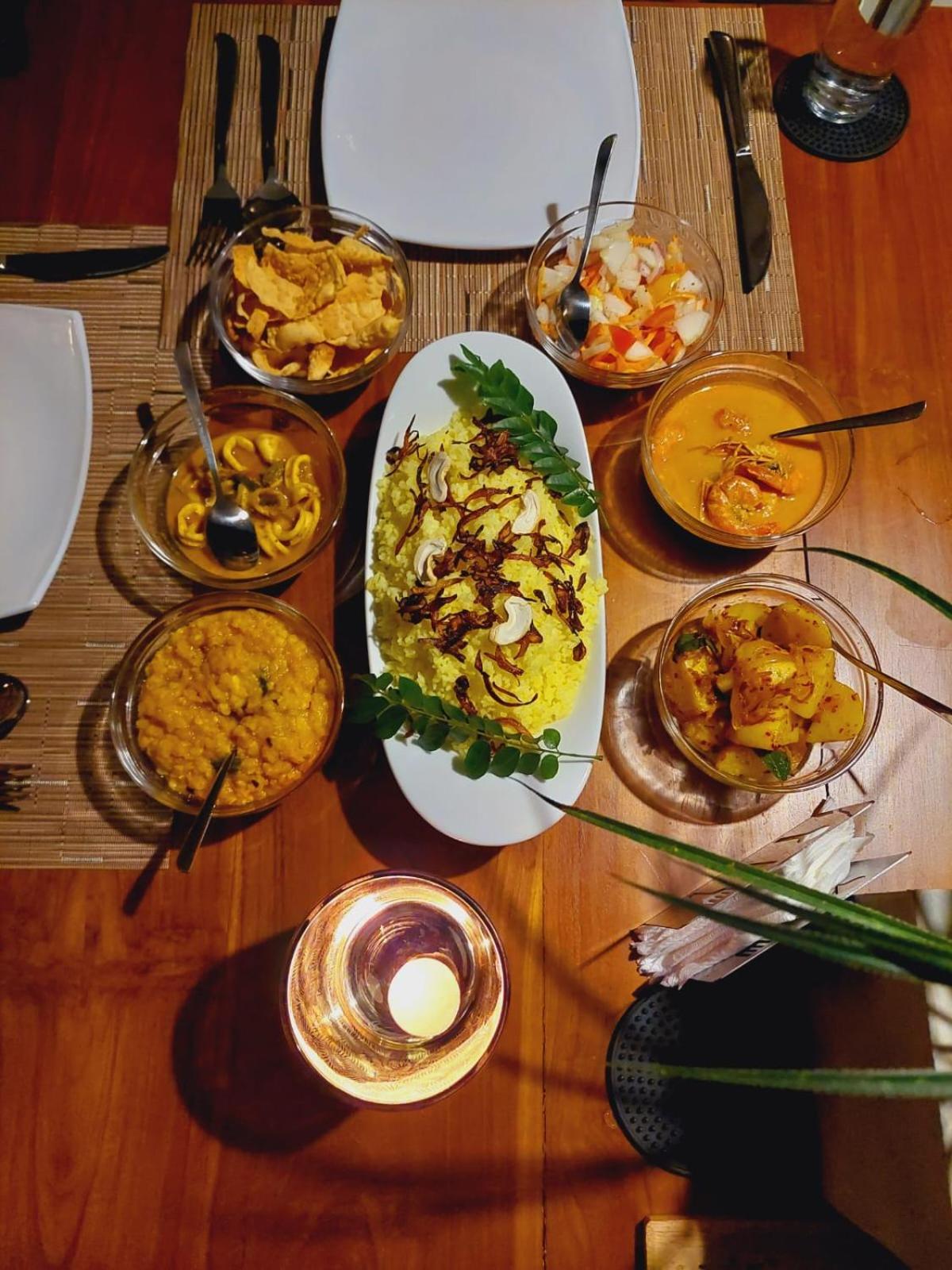 Sri Palms Bed and Breakfast Kosgoda Buitenkant foto